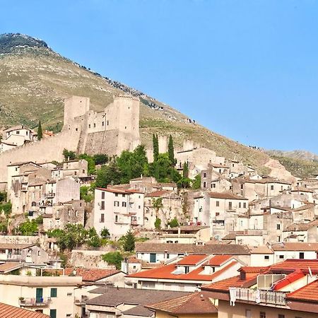 Il Fiore In Una Stanza Itri Zewnętrze zdjęcie